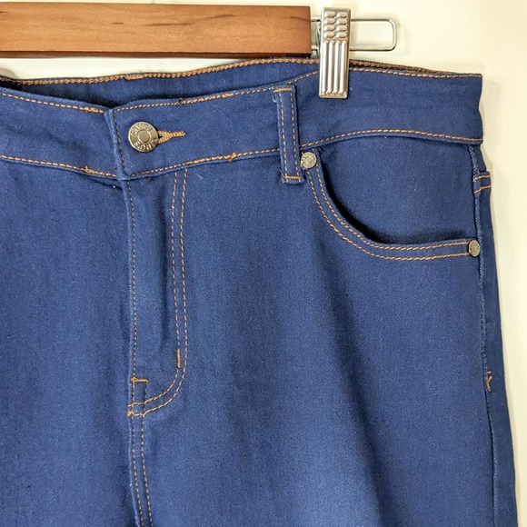 NWT Ling's Jeans capris, indigo, size 15/16 - Picture 4 of 5